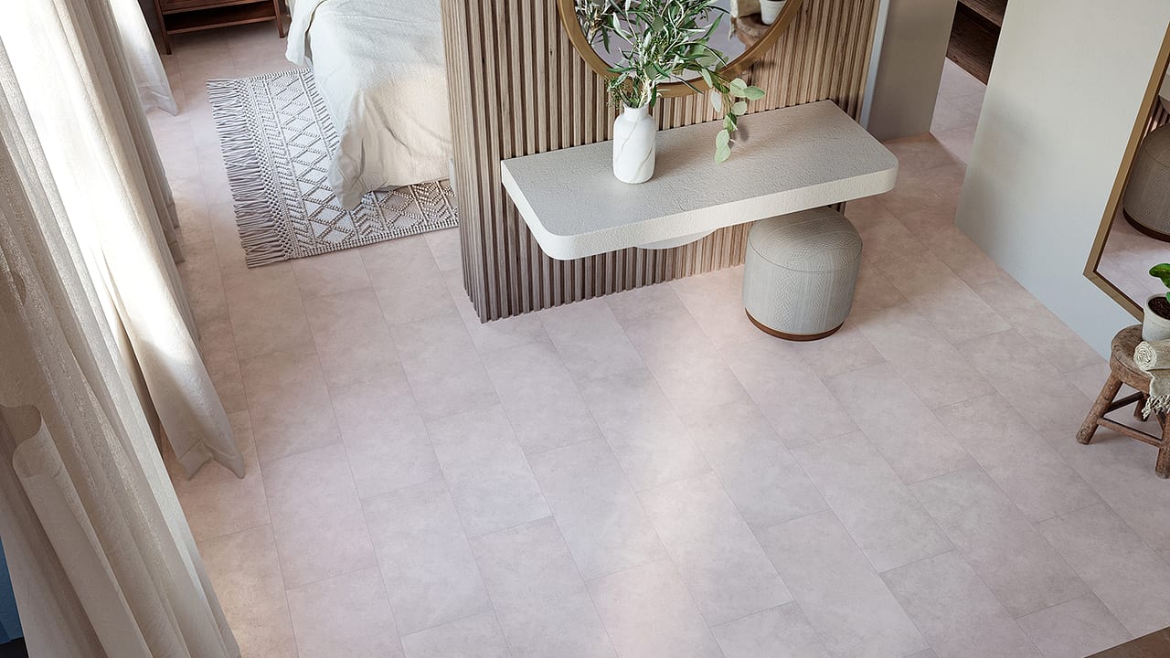SPC Cronafloor Stone — каменный декор в прихожей с зеркалом и консолью, вид сверху